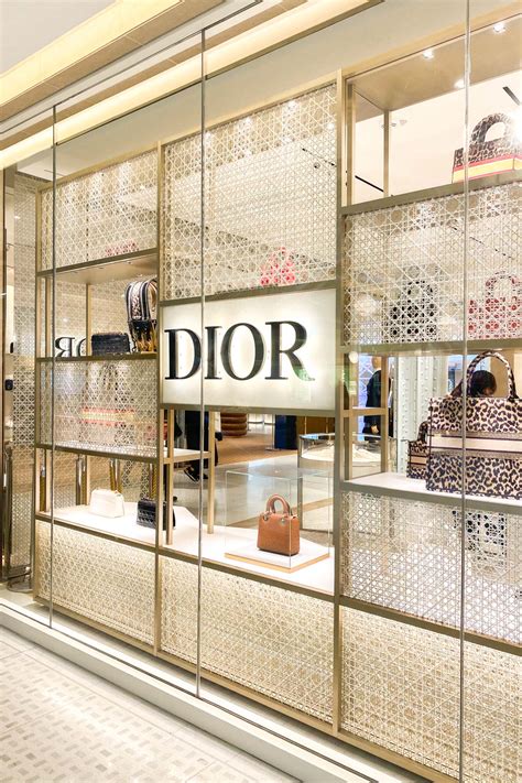 dior suite paris|Dior outlet in Paris.